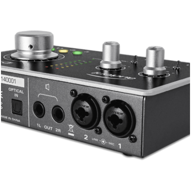 Audient iD14 10-in/4-out USB Audio Interface 1