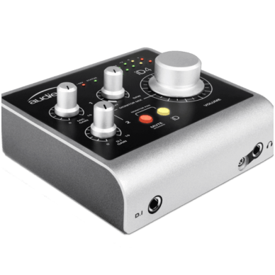 Audient iD4 2-in/2-out USB Audio Interface 1
