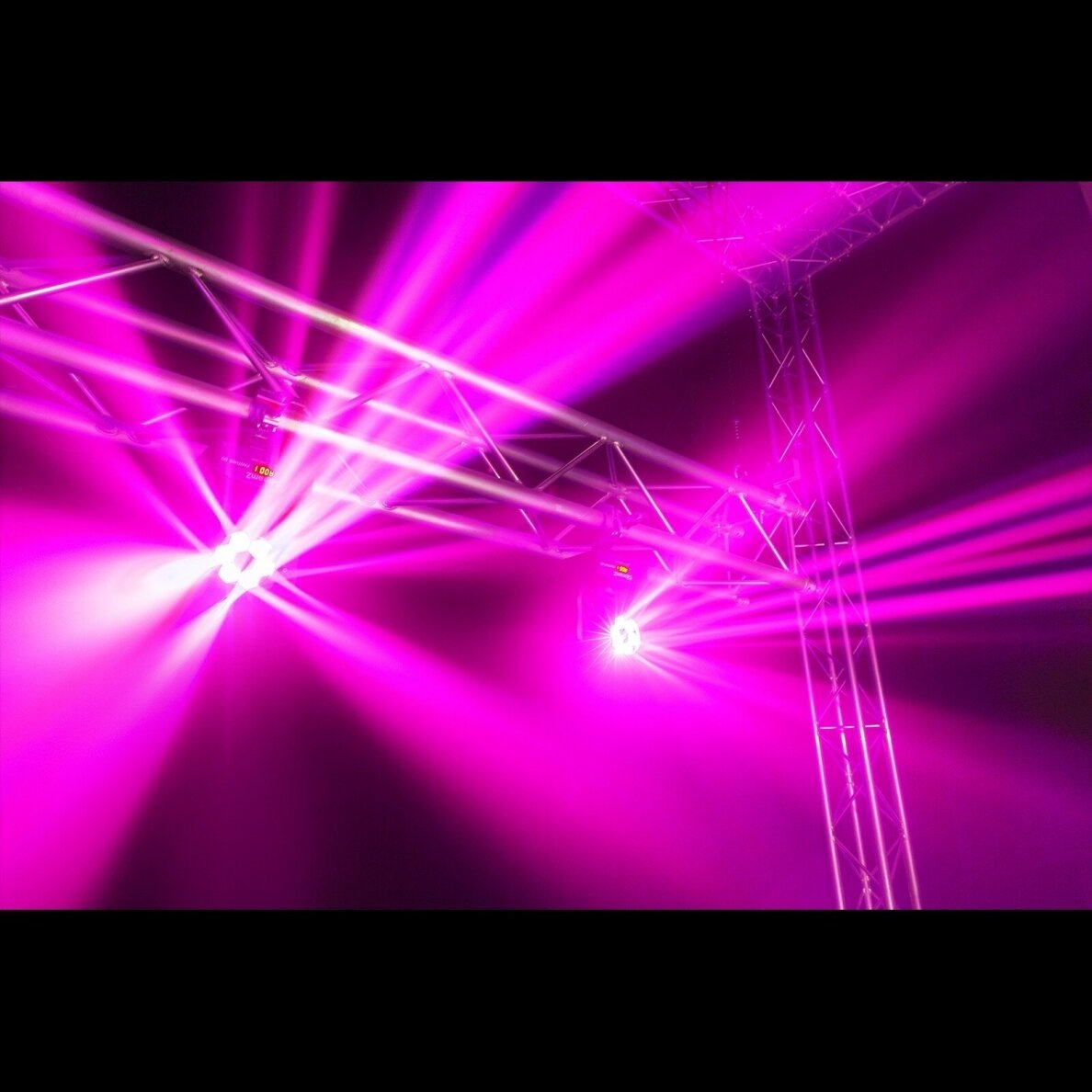 BEAMZ PANTHER 80 LED MOVING HEAD DMX IRC 150.440 5 BEAMZ PANTHER 80 LED MOVING HEAD DMX IRC 150.440 5