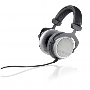 Beyerdynamic DT-880 Pro 250 ohm Semi-open Studio Headphones