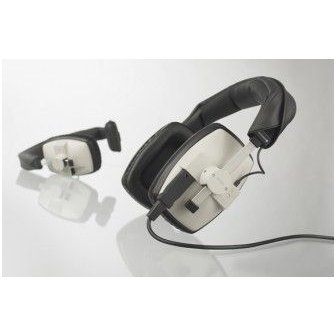 Beyerdynamic DT-100 16 ohm Closed Headphones 1 Beyerdynamic DT-100 16 ohm Closed Headphones 1