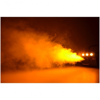 BeamZ S700-LED Smoke Machine with Flame Effect 160.426 3