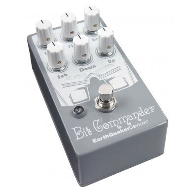 EarthQuaker Devices Bit Commander Analog Octave Synth 2