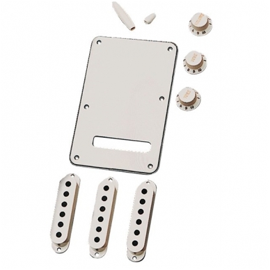 Fender 099-1395-000 Vintage-Style Stratocaster Accessory Kit - Parchment