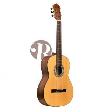 RIENTO PLATA C 4/4 CLASSIC GUITAR (PC) RIENTO PLATA C 4/4 CLASSIC GUITAR (PC)