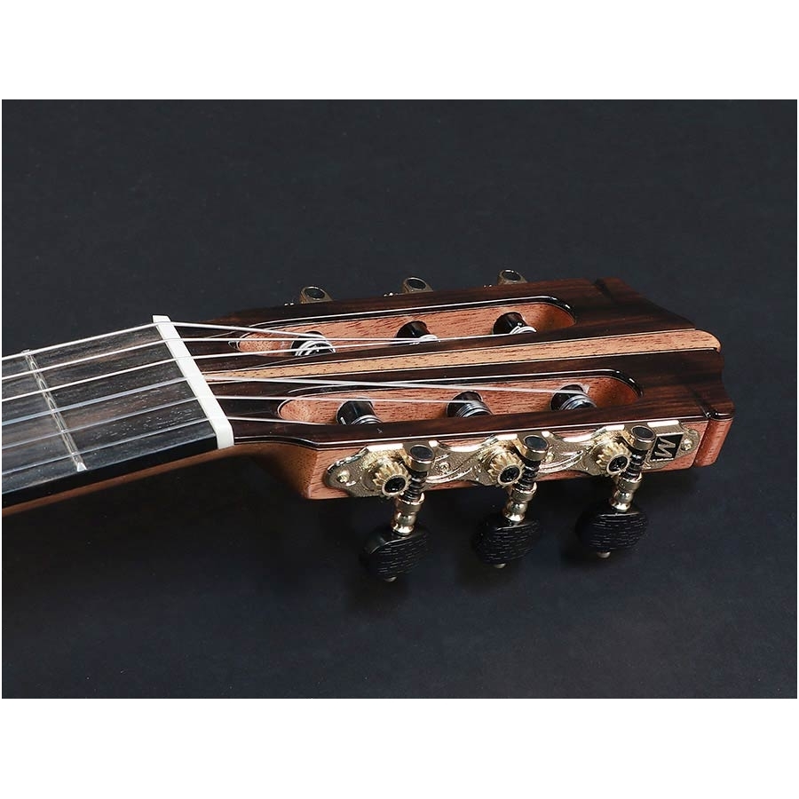 Martinez MC-118C Standard Series classic guitar 2