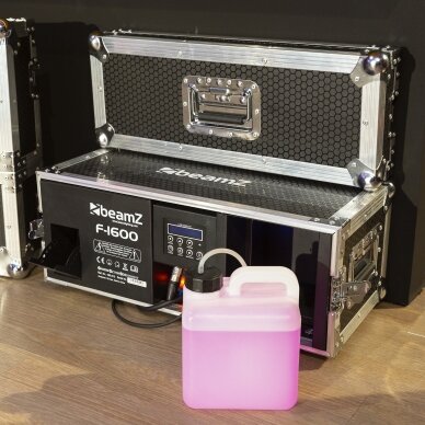 BEAMZ F1600 PRO FAZE MACHINE IN FLIGHTCASE 160.513 7 BEAMZ F1600 PRO FAZE MACHINE IN FLIGHTCASE 160.513 7