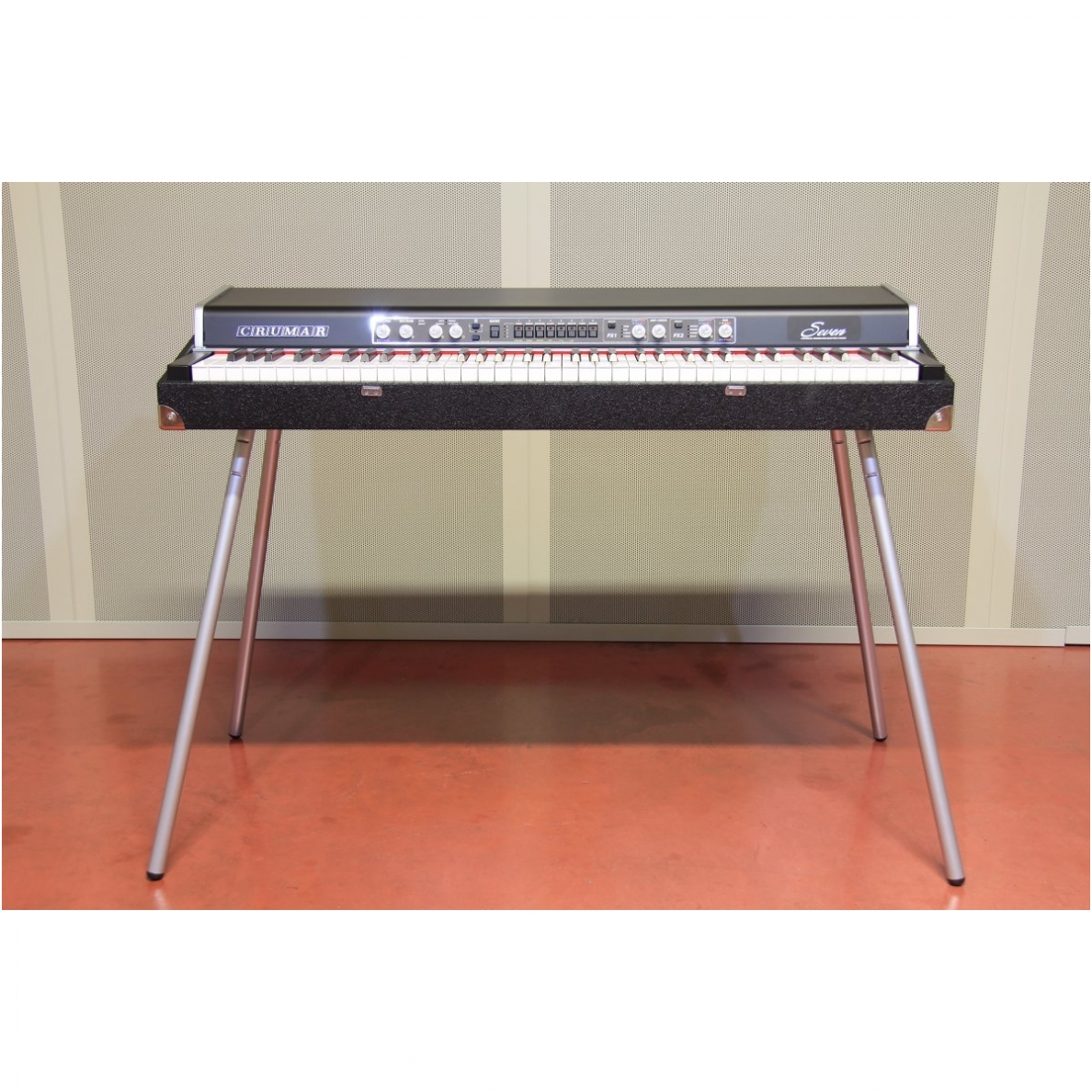 Vintage style stage piano - CRUMAR SEVEN 4 Vintage style stage piano - CRUMAR SEVEN 4